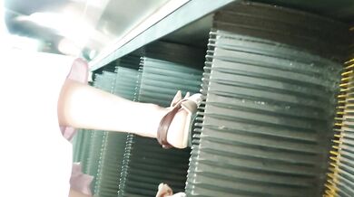 极品身材粉长裙气质美女