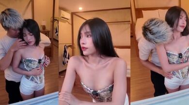 越南网黄 Miuzxc 最新福利 乡村夕阳下狂野性爱 窗边激情热吻后 床上猛吃鸡巴各种姿势操翻 第一视角特写内射！